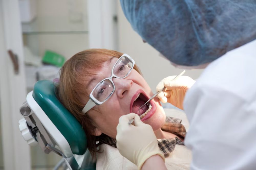 a-complete-guide-to-repairing-a-chipped-tooth-with-cosmetic-dentistry